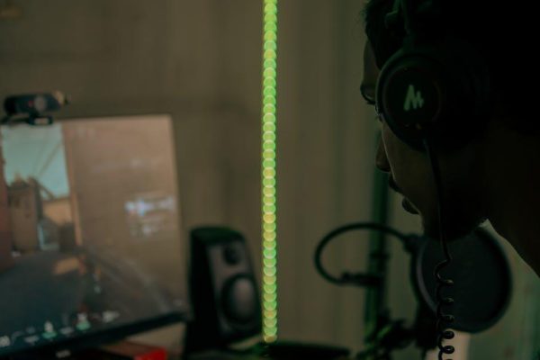 RGBW LED strip – fleksibel belysning med farver og hvidt lys